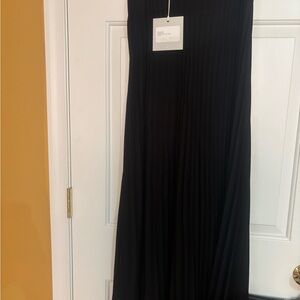 Noon by Noor Stylish Black Pleated Skirt